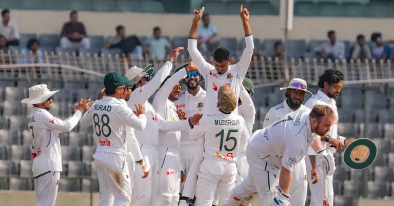 বাংলাদেশ দলের উদযাপনের একটি মুহূর্ত